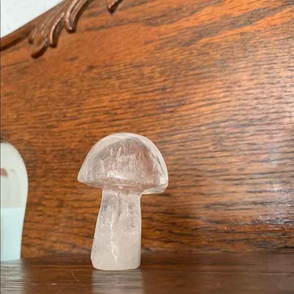 Clear Quartz Mushroom - Picture 3 of 7